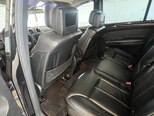 Mercedes GL 550 4MATIC-2