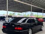 Mercedes E 240-5