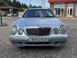 Mercedes E 200-1