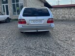 Mercedes E 200-8