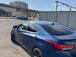 Hyundai Elantra-2