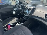 Chevrolet Aveo-11