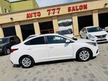 Hyundai Accent-4