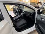 Hyundai Accent-14