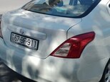 Nissan Sunny-6