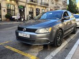 Volkswagen Jetta-1