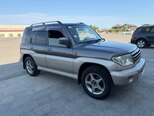Mitsubishi Pajero io-14