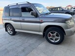 Mitsubishi Pajero io-2