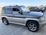 Mitsubishi Pajero io-4