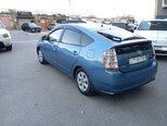 Toyota Prius-4