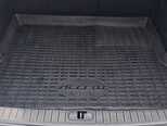 Hyundai Accent-12