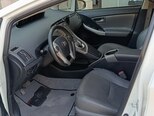 Toyota Prius-10