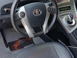Toyota Prius-8