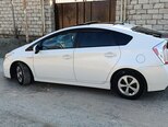 Toyota Prius-3