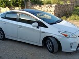 Toyota Prius-4
