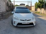 Toyota Prius-2
