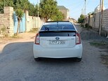 Toyota Prius-5