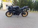 Yamaha R15-2