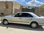 Mercedes E 230-4