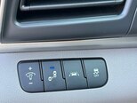 Hyundai Elantra-12