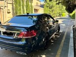 Mercedes E 220-4