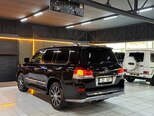Lexus LX 570-6