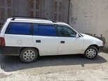 Opel Astra-13