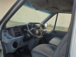 Ford Transit-13
