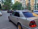 Mercedes C 220-9