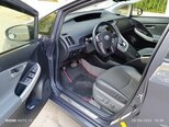 Toyota Prius-8