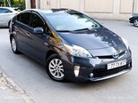 Toyota Prius-4