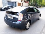 Toyota Prius-3