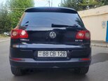 Volkswagen Tiguan-2