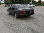 Mercedes 190-8