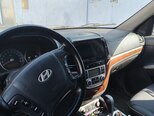 Hyundai Santa Fe-5