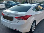 Hyundai Elantra-6