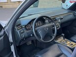 Mercedes E 240-10