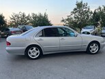Mercedes E 240-4
