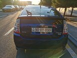 Toyota Prius-2