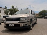 Mitsubishi Chariot Grandis-1