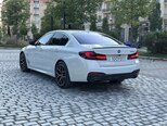BMW 530e-7