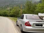 Mercedes E 240-4