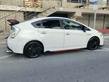 Toyota Prius-4