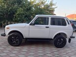 LADA (VAZ) Niva-4