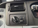 Ford Transit-11