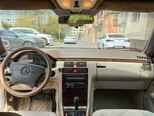 Mercedes E 230-5