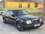 Mercedes 200 D-2