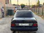 Mercedes 200 D-3