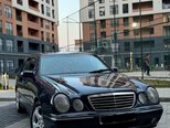 Mercedes E 270-6