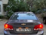 Chevrolet Cruze-2
